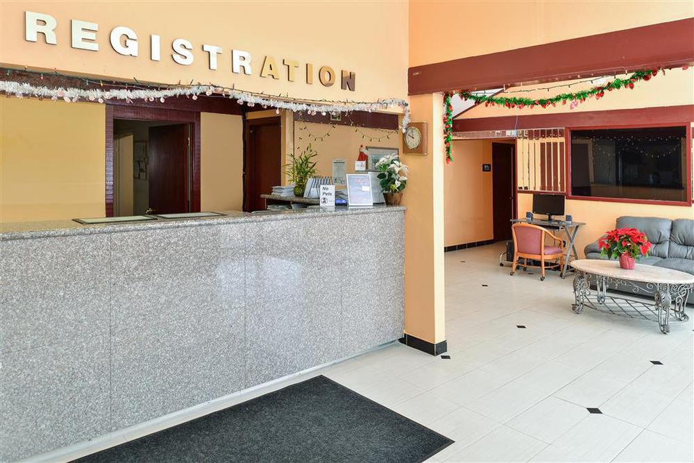 Americas Best Value Inn Conroe Interior foto
