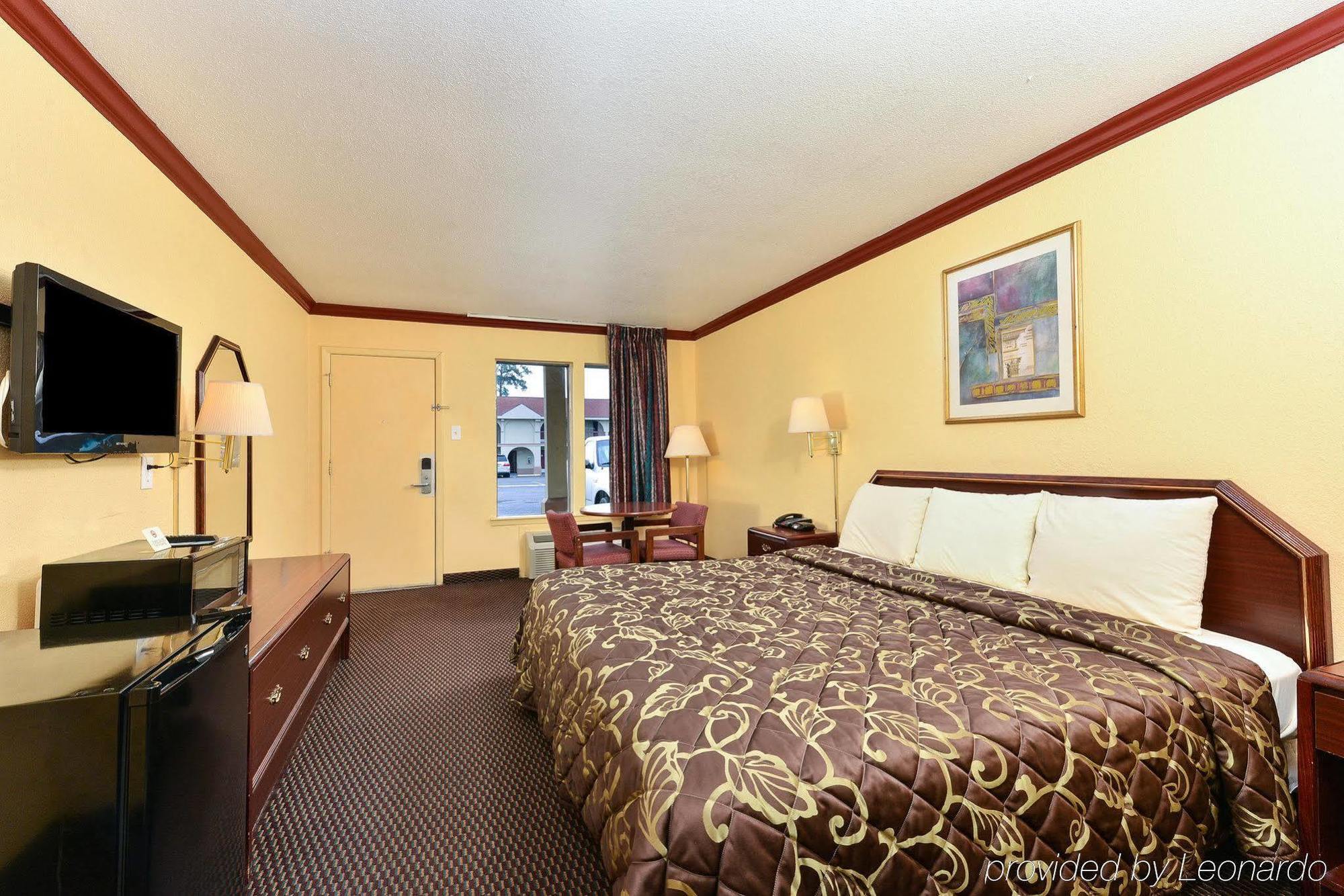 Americas Best Value Inn Conroe Exterior foto