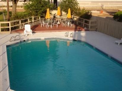 Americas Best Value Inn Conroe Exterior foto